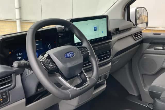 Ford Transit Custom (2026) thumbnail 16