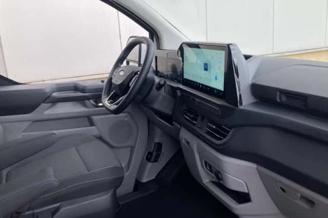 Ford Transit Custom (2026) thumbnail 25