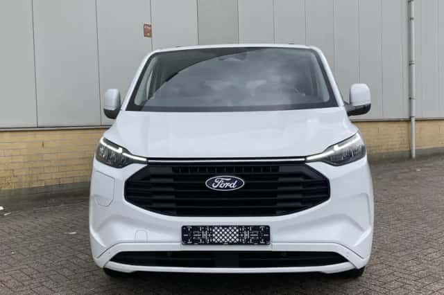Ford Transit Custom (2026) thumbnail 5
