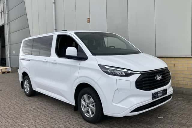 Ford Transit Custom (2026) thumbnail 6