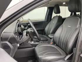 Ford Kuga (2022) thumbnail 12