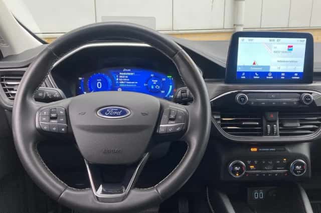 Ford Kuga (2022) thumbnail 18