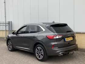 Ford Kuga (2022) thumbnail 4