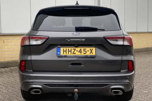 Ford Kuga (2022) thumbnail 9