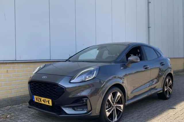 Ford Puma (2023) thumbnail 2