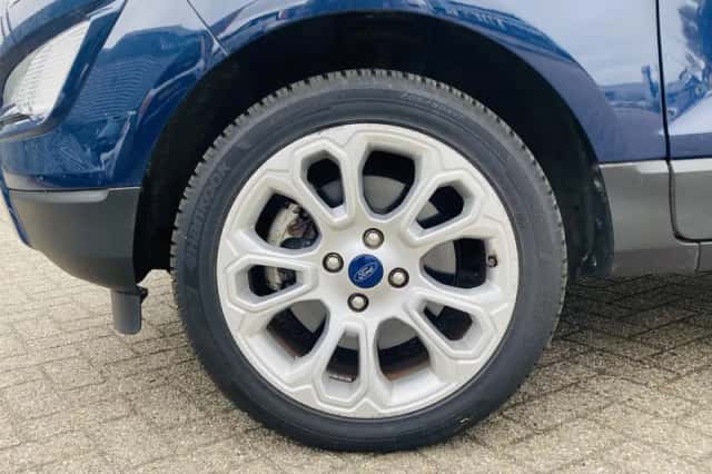Ford EcoSport (2020) thumbnail 3