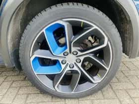 Lynk & Co 01 (2023) thumbnail 5