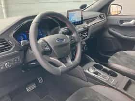 Ford Kuga (2023) thumbnail 12