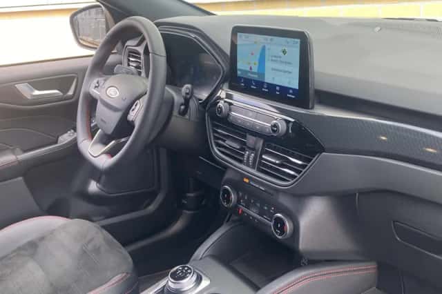 Ford Kuga (2023) thumbnail 17