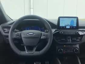 Ford Kuga (2023) thumbnail 18