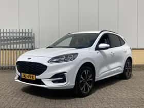 Ford Kuga (2023) thumbnail 3