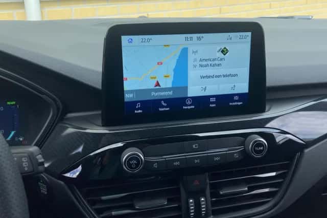 Ford Kuga (2023) thumbnail 22