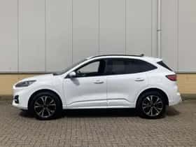 Ford Kuga (2023) thumbnail 6