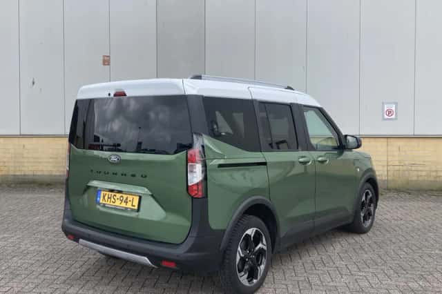 Ford Tourneo Courier (2024) thumbnail 11