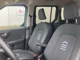 Ford Tourneo Courier (2024) thumbnail 15