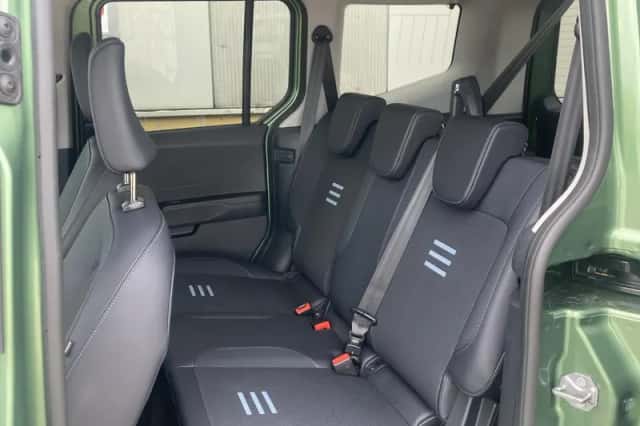 Ford Tourneo Courier (2024) thumbnail 17