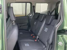 Ford Tourneo Courier (2024) thumbnail 17