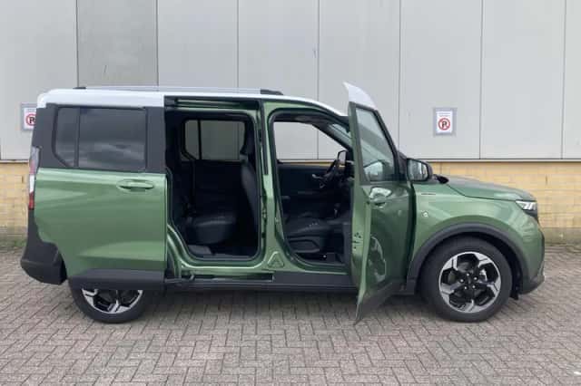 Ford Tourneo Courier (2024) thumbnail 10