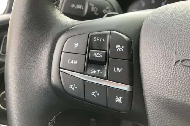 Ford Fiesta (2020) thumbnail 18