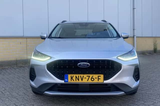 Ford Focus (2024) thumbnail 5