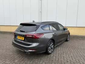 Ford Focus (2023) thumbnail 5