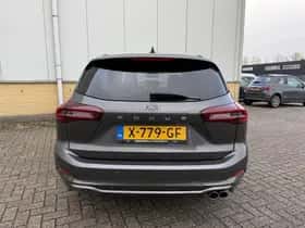 Ford Focus (2023) thumbnail 7