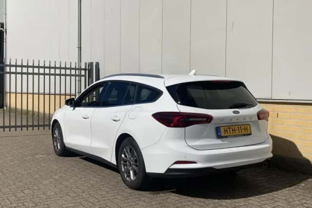 Ford Focus (2025) thumbnail 4