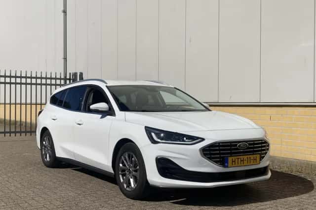 Ford Focus (2025) thumbnail 6