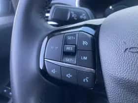 Ford Kuga (2024) thumbnail 15