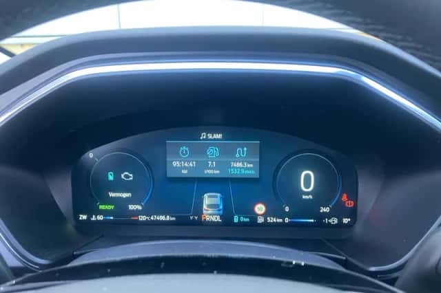 Ford Kuga (2024) thumbnail 16