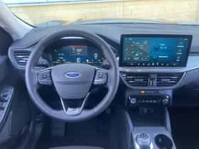 Ford Kuga (2024) thumbnail 17