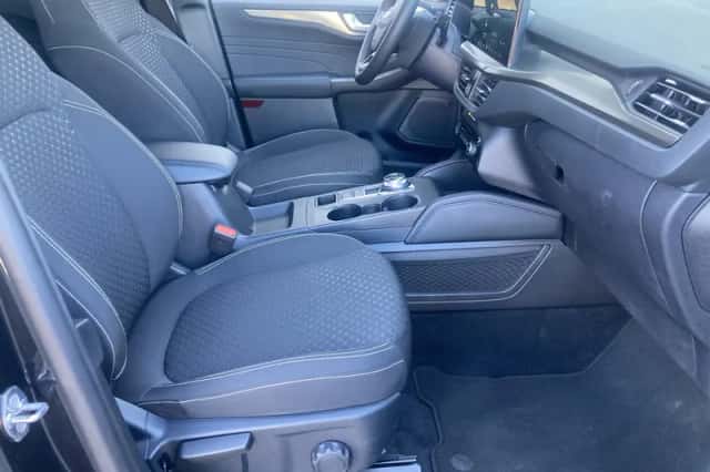 Ford Kuga (2024) thumbnail 25