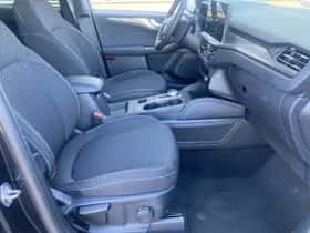 Ford Kuga (2024) thumbnail 25