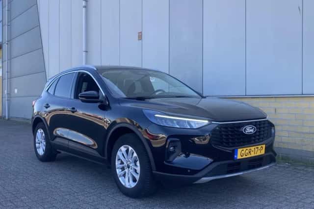 Ford Kuga (2024) thumbnail 5