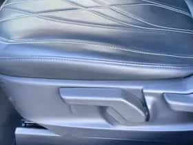 Ford Mustang Mach-E (2021) thumbnail 10