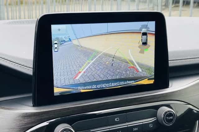 Ford Kuga (2021) thumbnail 26