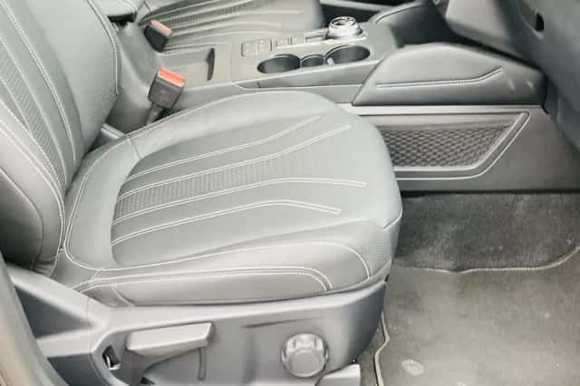Ford Kuga (2021) thumbnail 31