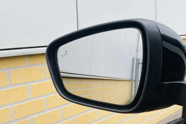 Ford Kuga (2021) thumbnail 10