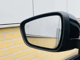 Ford Kuga (2021) thumbnail 10