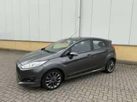Ford Fiesta (2017) thumbnail 2