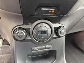 Ford Fiesta (2017) thumbnail 13