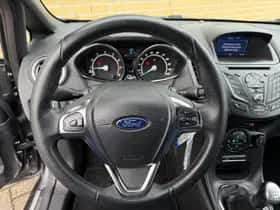 Ford Fiesta (2017) thumbnail 15