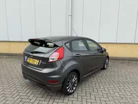 Ford Fiesta (2017) thumbnail 4