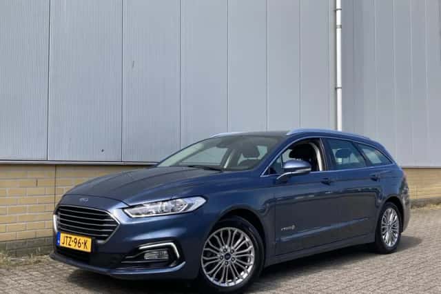 Ford Mondeo (2020) thumbnail 2