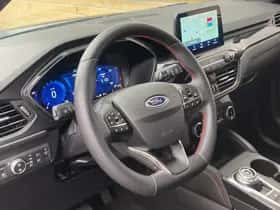 Ford Kuga (2023) thumbnail 13