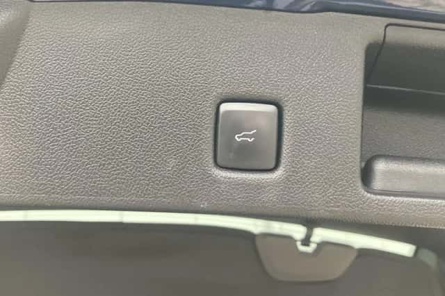 Ford Kuga (2023) thumbnail 32