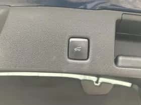 Ford Kuga (2023) thumbnail 32