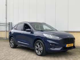 Ford Kuga (2023) thumbnail 5