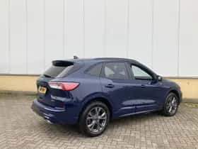 Ford Kuga (2023) thumbnail 7