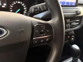 Ford Focus (2023) thumbnail 12